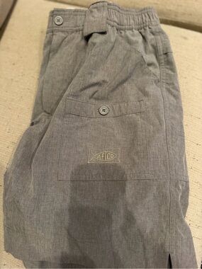 AFTCO Men’s Gray Cargo Shorts with Button Flap Pockets